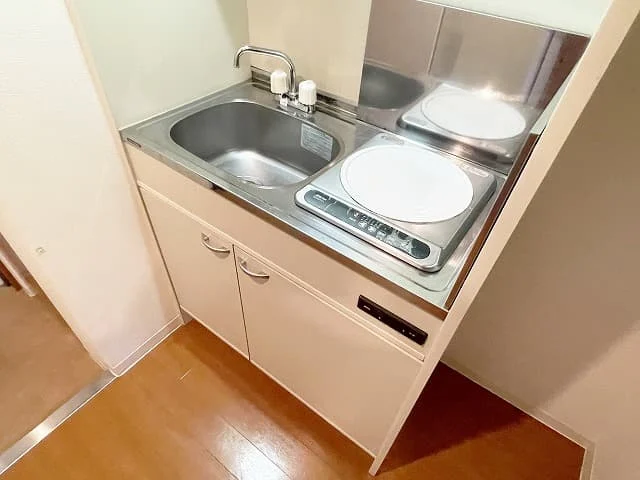 STキューブ BタイプのIHコンロ付きキッチン